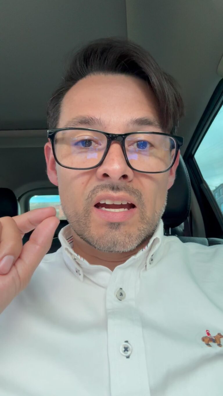 Instagram post from sixartmedia.marketing. This post is in position 2.